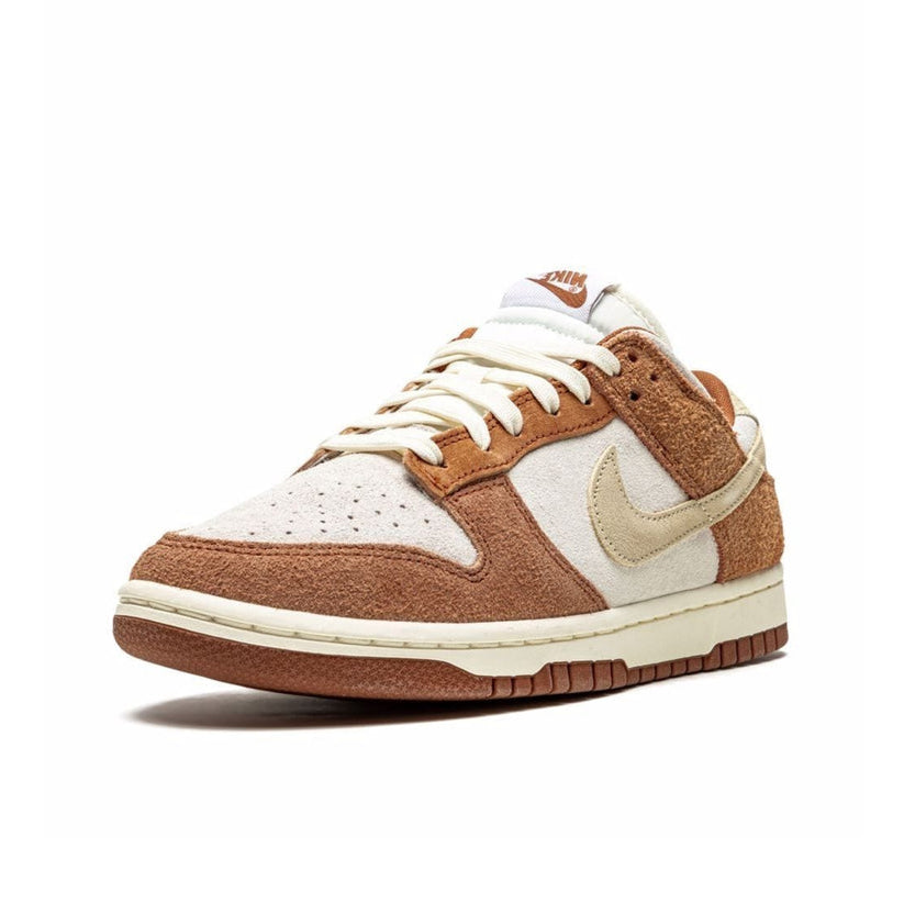 Nike Dunk Low PRM 'Medium Curry'