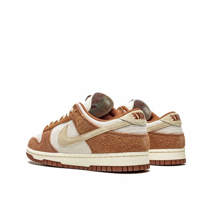 Nike Dunk Low PRM 'Medium Curry'